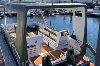 Hire Motorboat Landing Cat 01 Pontevedra