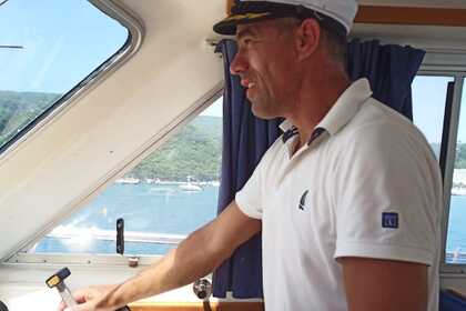 Rental Motorboat Kvarnerplastika Adria1000 Rabac