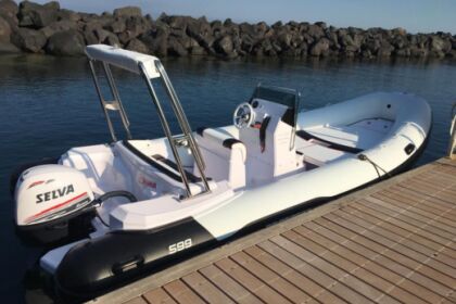 Noleggio Barca senza patente  Emma - ITALBOAT SRL Predator 599 Piano di Sorrento