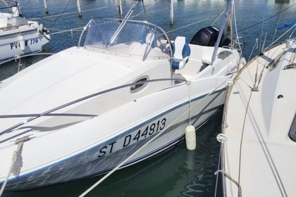 Location Bateau à moteur Quicksilver 635 Port Camargue