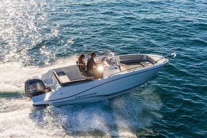 Rental Motorboat Jeanneau Cap Camarat 6.5 Cc Golfe Juan