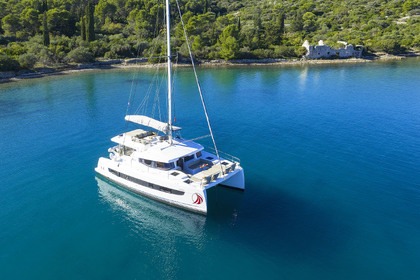 Verhuur Catamaran Catana Group Bali 4.4 - 4 + 2 cab. Trogir