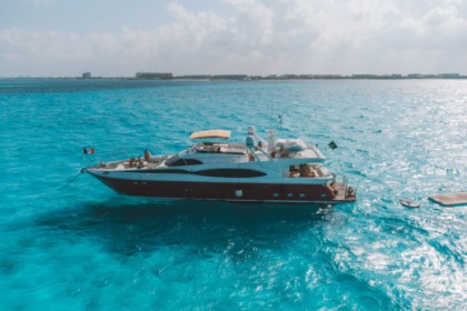 Location Yacht Dyna Craft 24m Cancún