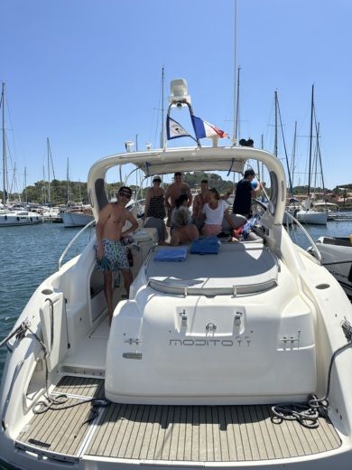 Tolone Motorboat CRANCHI 39 ENDURANCE alt tag text