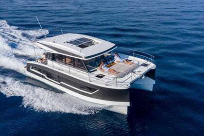 Noleggio Barca a motore Fountaine Pajot MY4.S Marsala