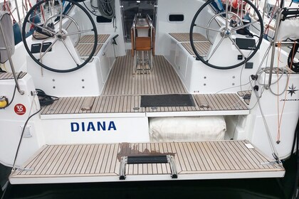 Aluguel Veleiro Jeanneau Sun Odyssey 380 Prócida