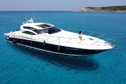 Noleggio Barca a motore Cantieri di Sarnico 60 60 Cannigione