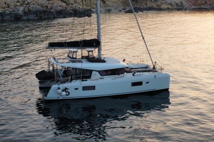 Charter Catamaran Lagoon 42 Sliema