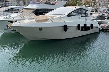 Charter Motorboat Cranchi 38 Cannes