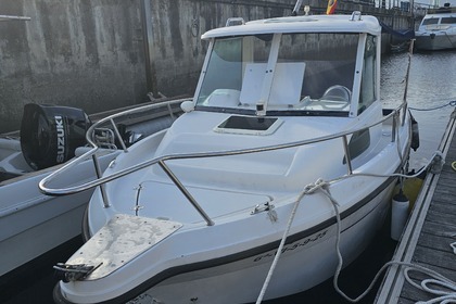 Hire Motorboat Jeanneau 5.9 Vigo