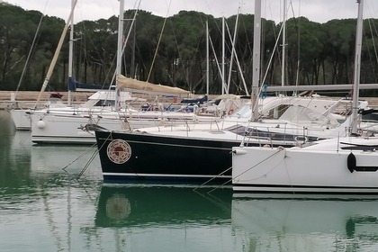 Noleggio Barca a vela Cantieri Estensi Queentine 41 Maratea