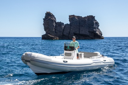 Hire Boat without licence  Italboats Predator 570 Ischia