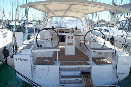 Miete Segelboot  Oceanis 38 Trogir