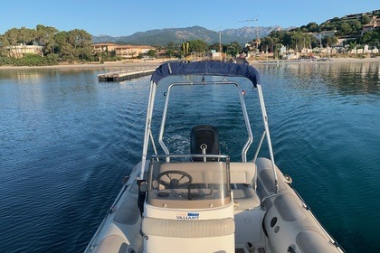 Rental RIB Valiant V 620 Sainte-Lucie-de-Porto-Vecchio