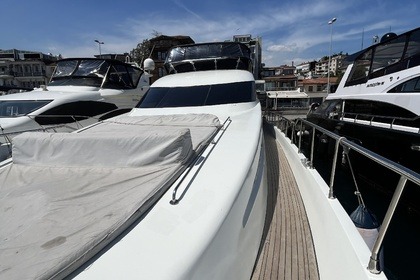 Hyra båt Motorbåt Fairline 2006 Istanbul