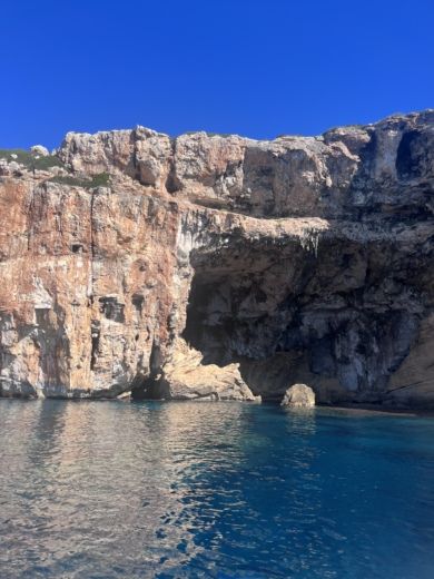 Mahón Motorboat Quicksilver 605 Open alt tag text