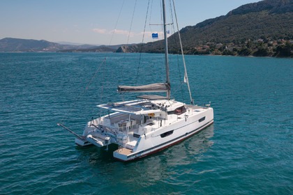 Miete Katamaran Fountaine Pajot ISLA 40 Athen