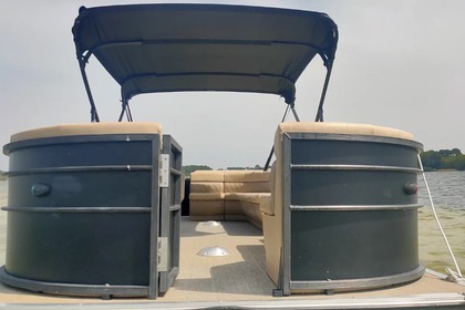 Location Bateau à moteur Smartliner ponton 22 Sanguinet