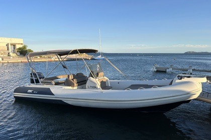 Rental RIB Bsc 78 élégance sport Hyères