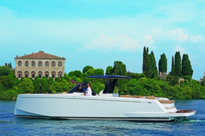 Hire Motorboat Pardo 43 Saint-Raphaël