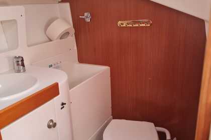 Verhuur Zeilboot Jeanneau Sun Odyssey 29.2 Legend Santo Stefano al Mare