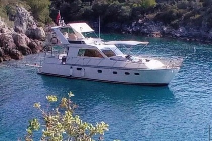 Location Bateau à moteur Custom Made 12 meter Fethiye