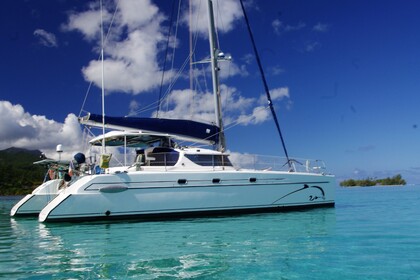 Charter Catamaran Fountaine Pajot Belize 43 Marigot