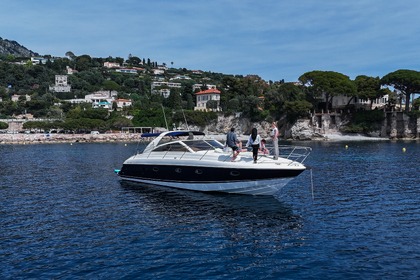 Hire Motorboat Princess V42 Beaulieu-sur-Mer