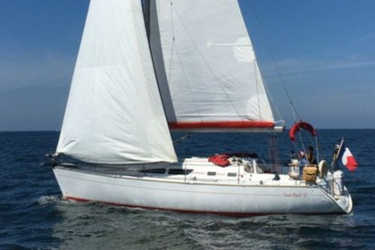 Hire Sailboat  SUN FAST 37 La Trinité-sur-Mer