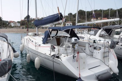 Hire Sailboat Beneteau Cyclades 50.5 Athens