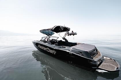 Hire Motorboat Mastercraft NXT24 Geneva