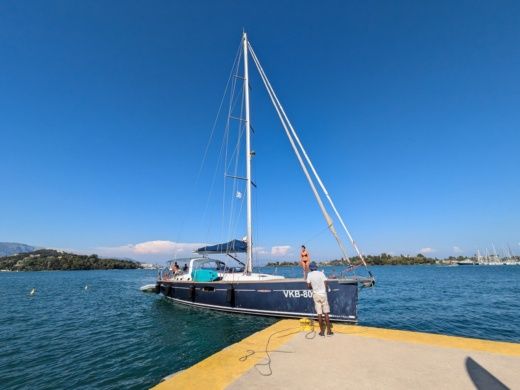 Lefkáda Sailboat Beneteau Oceanis 60 alt tag text