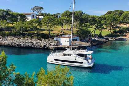 Aluguel Catamarã BALI CATSPACE Minorca