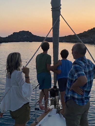 Palma de Mallorca Sailboat Beneteau Oceanis 43 alt tag text