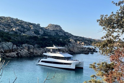 Rental Catamaran Fountaine Pajot MY44 Golfe Juan