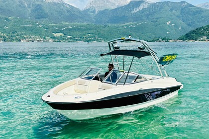 Charter Motorboat Bayliner 185 Bow Rider Annecy