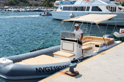 Noleggio Gommone Gommonautica G65 Cala Gonone