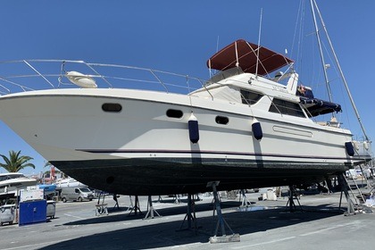 Charter Motorboat Princess 415 La Grande-Motte