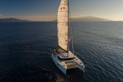 Hire Catamaran  Elba 45 Mykonos