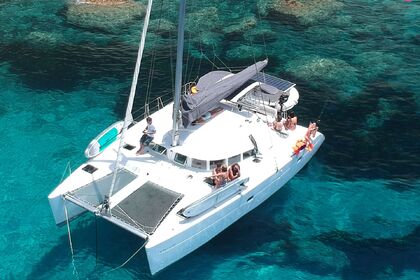 Charter Catamaran Lagoon Lagoon 380 Ibiza