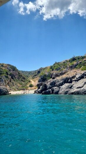 Zakynthos Motorboat Cranchi Zaffiro 38 alt tag text