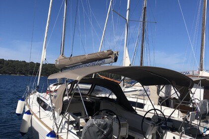 Hire Sailboat Jeanneau Sun Odyssey 349 Mali Losinj