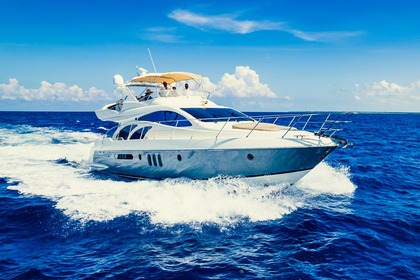 Location Bateau à moteur Azimut 58´ Azimut Cancún