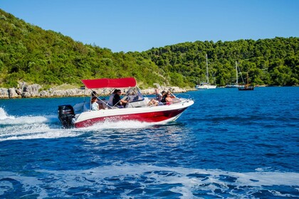 Location Bateau à moteur Atlantic Marine Open 670 Trogir