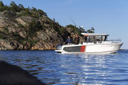 Hire Motorboat Jeanneau Merry Fisher 695 Sport Série 2 La Rochelle