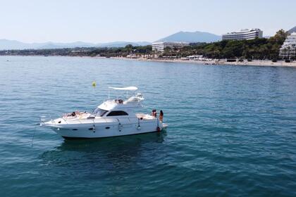 Location Bateau à moteur Astinor 1275 Marbella