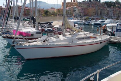 Location Voilier Beneteau First 35 Martigues