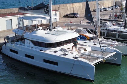 Verhuur Catamaran Lagoon 55 Barcelona