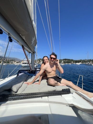 Beaulieu-sur-Mer Sailboat Jeanneau Sun Odyssey 469 alt tag text