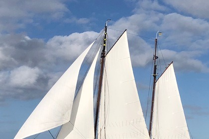 Charter Sailboat Ruitenberg, Waspik Klipper Harlingen